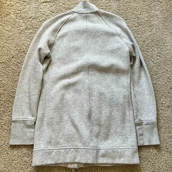 Lululemon Wrap - Picture 3 of 5